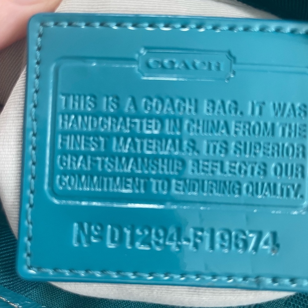 Coach tote in teal - Picture 7 of 9